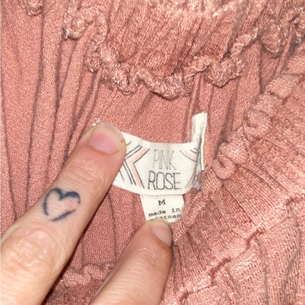 Top - Picture 2 of 2